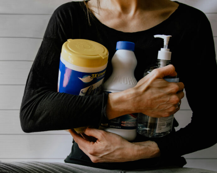 Robíte to aj vy? Toto sú najčastejšie chyby pri upratovaní